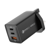 Momax OnePlug 3-Ports Charger (GaN 67W)