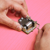 KIKKERLAND Pink Panther Crank Music Box