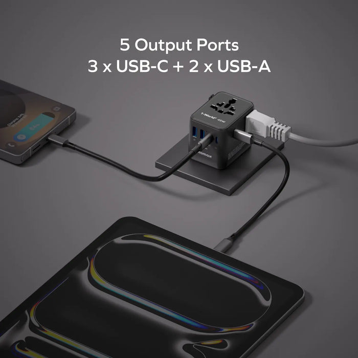 Momax 1-World 5-Ports Travel Charger (45W) Black Momax 1-World 5-Ports Travel Charger (45W) Black