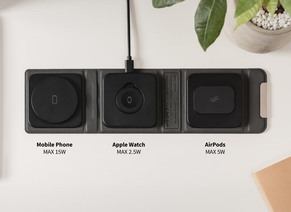SwitchEasy Trio Charge Portable 3-in-1 Wireless Charger SwitchEasy Trio Charge Portable 3-in-1 Wireless Charger