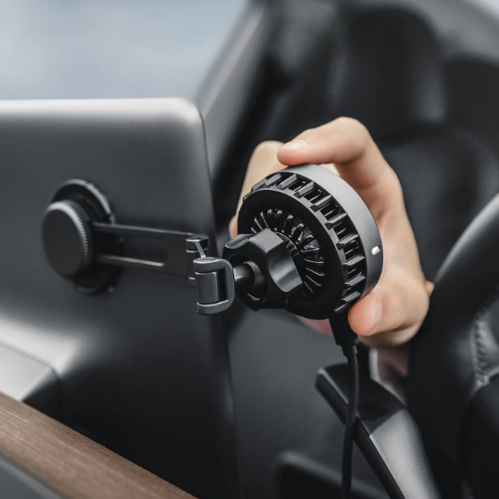 MagEasy MagMount Smart Cooling Wireless Car Charger MagEasy MagMount Smart Cooling Wireless Car Charger