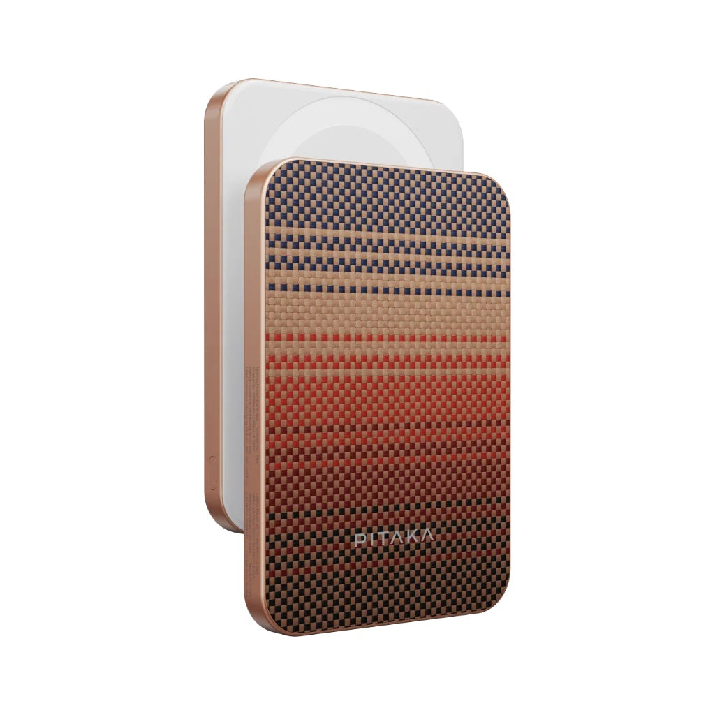 Pitaka Aramid Fiber Magnetic Power Bank Pitaka Aramid Fiber Magnetic Power Bank